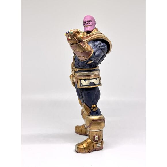 Diamond Marvel Select | Mad Titan Thanos Action Figure | Disney Store Exclusive - Picture 1 of 6